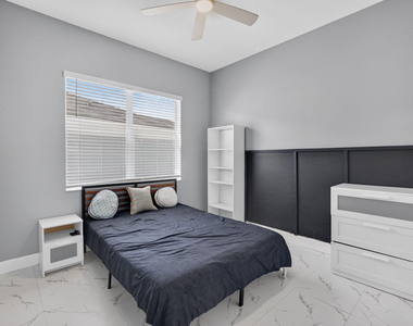 16293 Melogold Drive - Photo Thumbnail 33