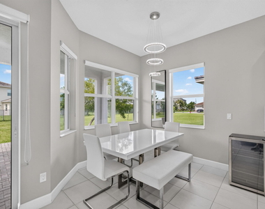 16293 Melogold Drive - Photo Thumbnail 14