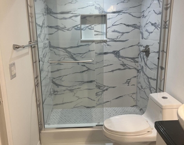 3601 Inverrary Drive - Photo Thumbnail 20