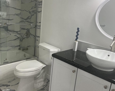 3601 Inverrary Drive - Photo Thumbnail 24