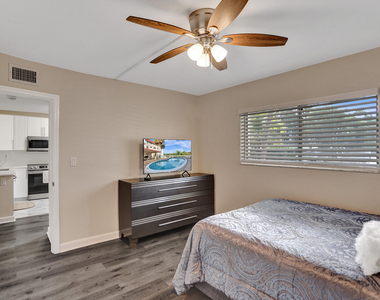 3601 Inverrary Drive - Photo Thumbnail 25