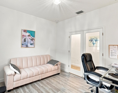 11639 Sw Viridian Boulevard - Photo Thumbnail 18
