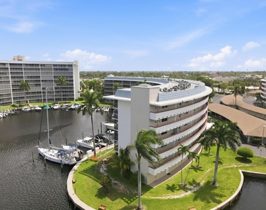 1427 E Hillsboro Boulevard - Photo Thumbnail 23
