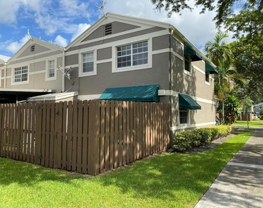 12366 Sw 51st Place - Photo Thumbnail 38