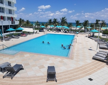 100 Lincoln Road - Photo Thumbnail 11
