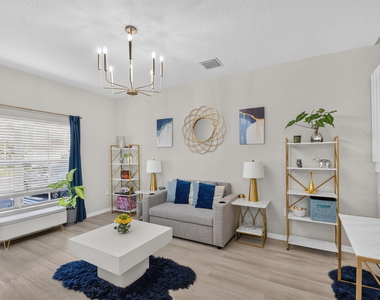 112 Monterey Bay Drive - Photo Thumbnail 6