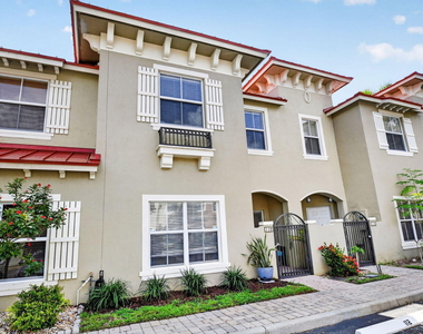 112 Monterey Bay Drive - Photo Thumbnail 41