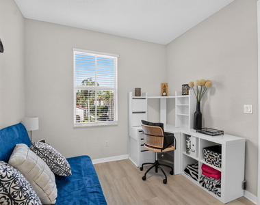 112 Monterey Bay Drive - Photo Thumbnail 30