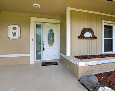 10305 Crosswind Road - Photo Thumbnail 2