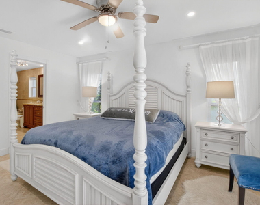 10305 Crosswind Road - Photo Thumbnail 18