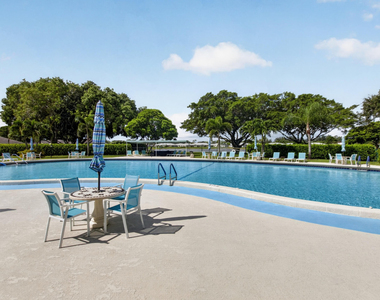 5037 Lakefront Boulevard - Photo Thumbnail 43