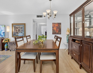 5037 Lakefront Boulevard - Photo Thumbnail 13