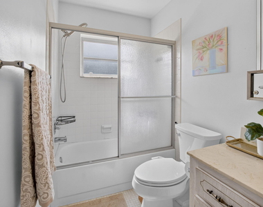 5037 Lakefront Boulevard - Photo Thumbnail 25