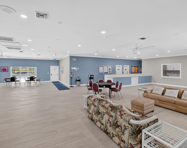 5037 Lakefront Boulevard - Photo Thumbnail 46