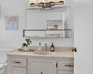 5037 Lakefront Boulevard - Photo Thumbnail 24