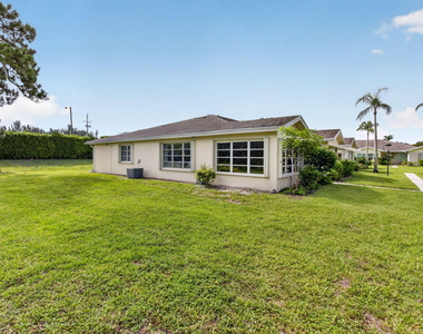 5037 Lakefront Boulevard - Photo Thumbnail 31