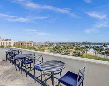 255 Evernia Street - Photo Thumbnail 25