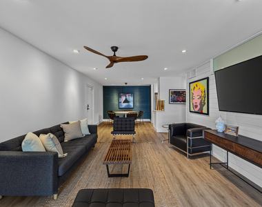 6515 Bay Club Drive - Photo Thumbnail 14