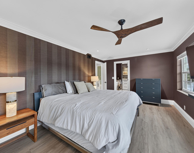 6515 Bay Club Drive - Photo Thumbnail 5