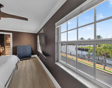6515 Bay Club Drive - Photo Thumbnail 1