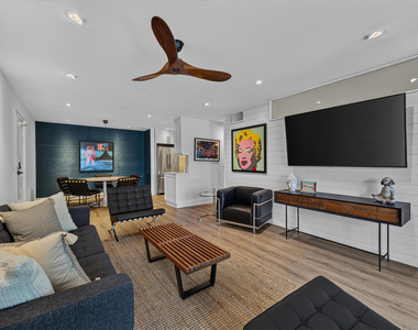 6515 Bay Club Drive - Photo Thumbnail 19