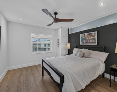 6515 Bay Club Drive - Photo Thumbnail 31