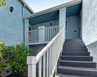 1606 Se Green Acres Circle - Photo Thumbnail 2