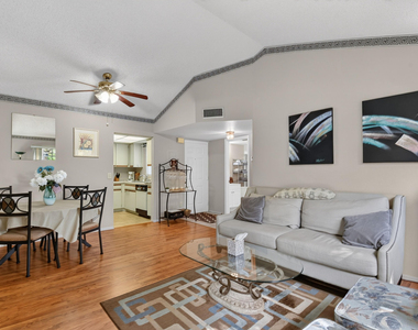 1606 Se Green Acres Circle - Photo Thumbnail 6