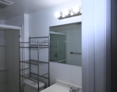 8721 Wiles Road - Photo Thumbnail 32