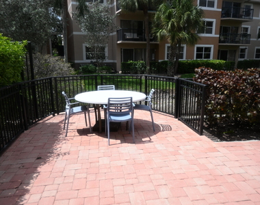 8721 Wiles Road - Photo Thumbnail 62