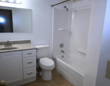 8721 Wiles Road - Photo Thumbnail 11