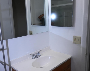 8721 Wiles Road - Photo Thumbnail 34