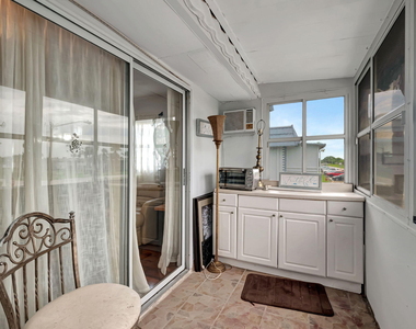 288 Tuscany Lane E - Photo Thumbnail 15