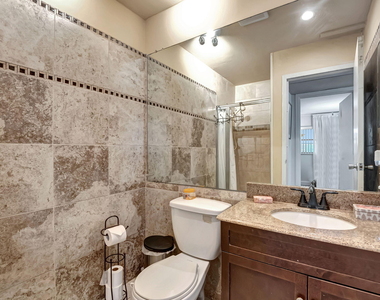 288 Tuscany Lane E - Photo Thumbnail 11