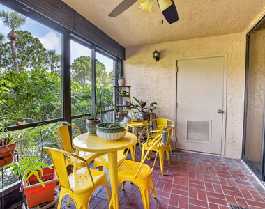 7473 Glendevon Lane - Photo Thumbnail 20