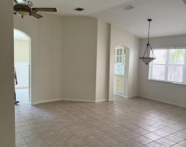 5140 Marla Drive - Photo Thumbnail 8