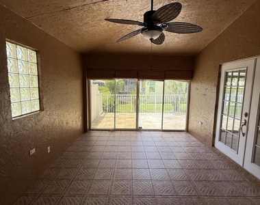 5140 Marla Drive - Photo Thumbnail 13