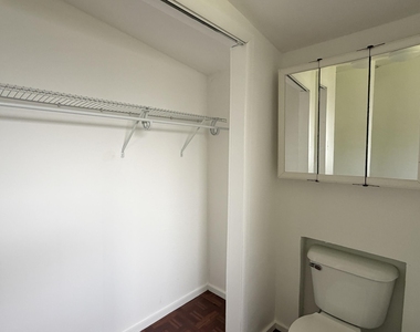 310 Dickson Drive - Photo Thumbnail 37