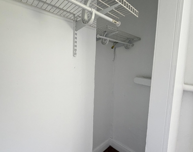 310 Dickson Drive - Photo Thumbnail 28