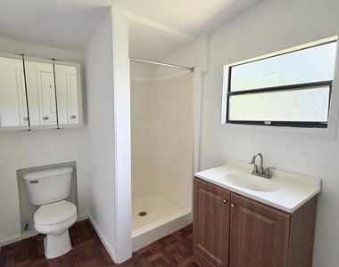 310 Dickson Drive - Photo Thumbnail 39