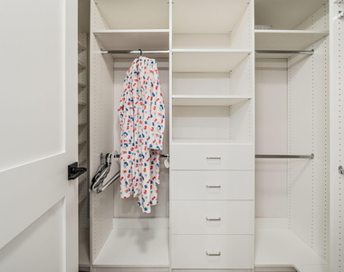 13571 Jonquil Place - Photo Thumbnail 19