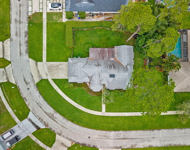 13571 Jonquil Place - Photo Thumbnail 29