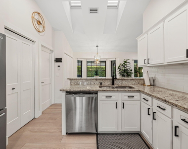 13571 Jonquil Place - Photo Thumbnail 6