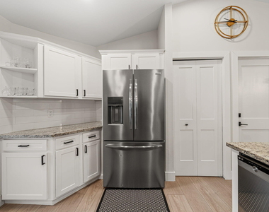 13571 Jonquil Place - Photo Thumbnail 7