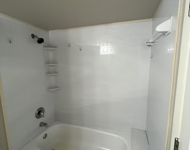 1108 Green Pine Boulevard - Photo Thumbnail 11