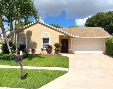 5314 Blueberry Hill Avenue - Photo Thumbnail 11