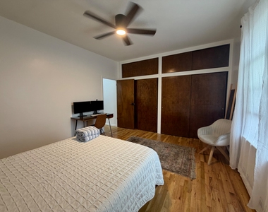 24-4 23rd Street - Photo Thumbnail 1