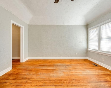 2835 Nw 22nd Street - Photo Thumbnail 10