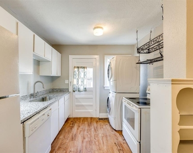 2835 Nw 22nd Street - Photo Thumbnail 14