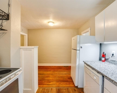 2835 Nw 22nd Street - Photo Thumbnail 17